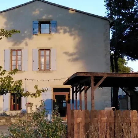 Cafe Culturel Le Cerf-volant Bed & Breakfast